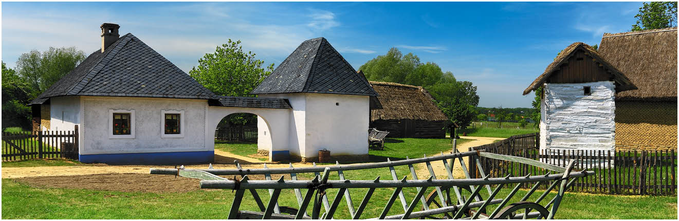 Kniha  Jizni Morava - Libor Svacek  - vydani 1 , rok 2011 Photographer: Libor Svacek; box fotosvacek cz; Mobile: +420 602428001; 