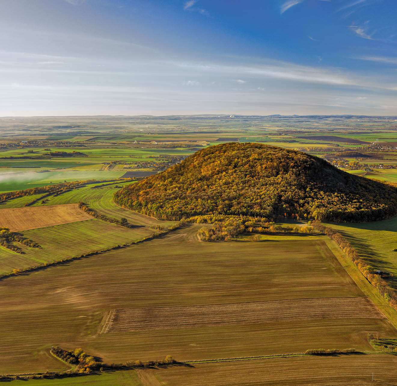 Kniha  LABE - Libor Sv  ek  - vyd n  1 , rok 2019 Photographer: Libor Svacek; box fotosvacek cz; Mobile: +420 602428001; 